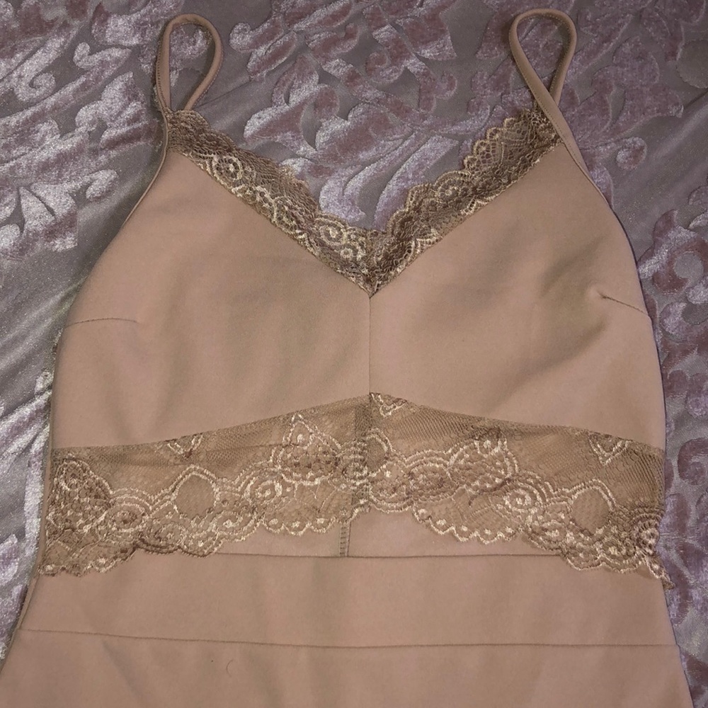 Dress - Picture 2 of 3